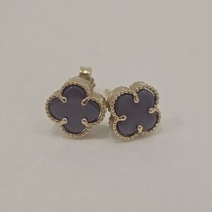 14k Solid Yellow Gold Clover Stud Earrings